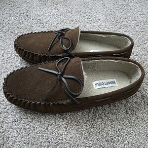 Minnetonka Men’s Moccasin Slippers